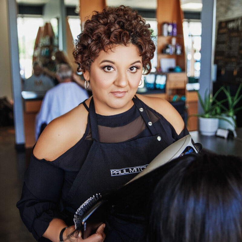 https://demo1.digitalevolutionmarketing.com/wp-content/uploads/2022/10/Hair-Stylist-Diana-scaled-e1665694940707.jpg